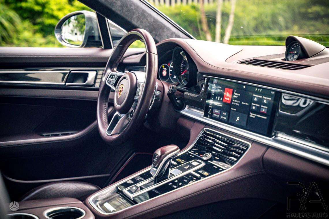 Porsche Panamera - 9