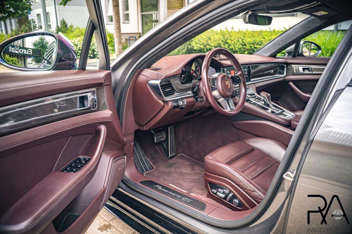 Porsche Panamera - 11