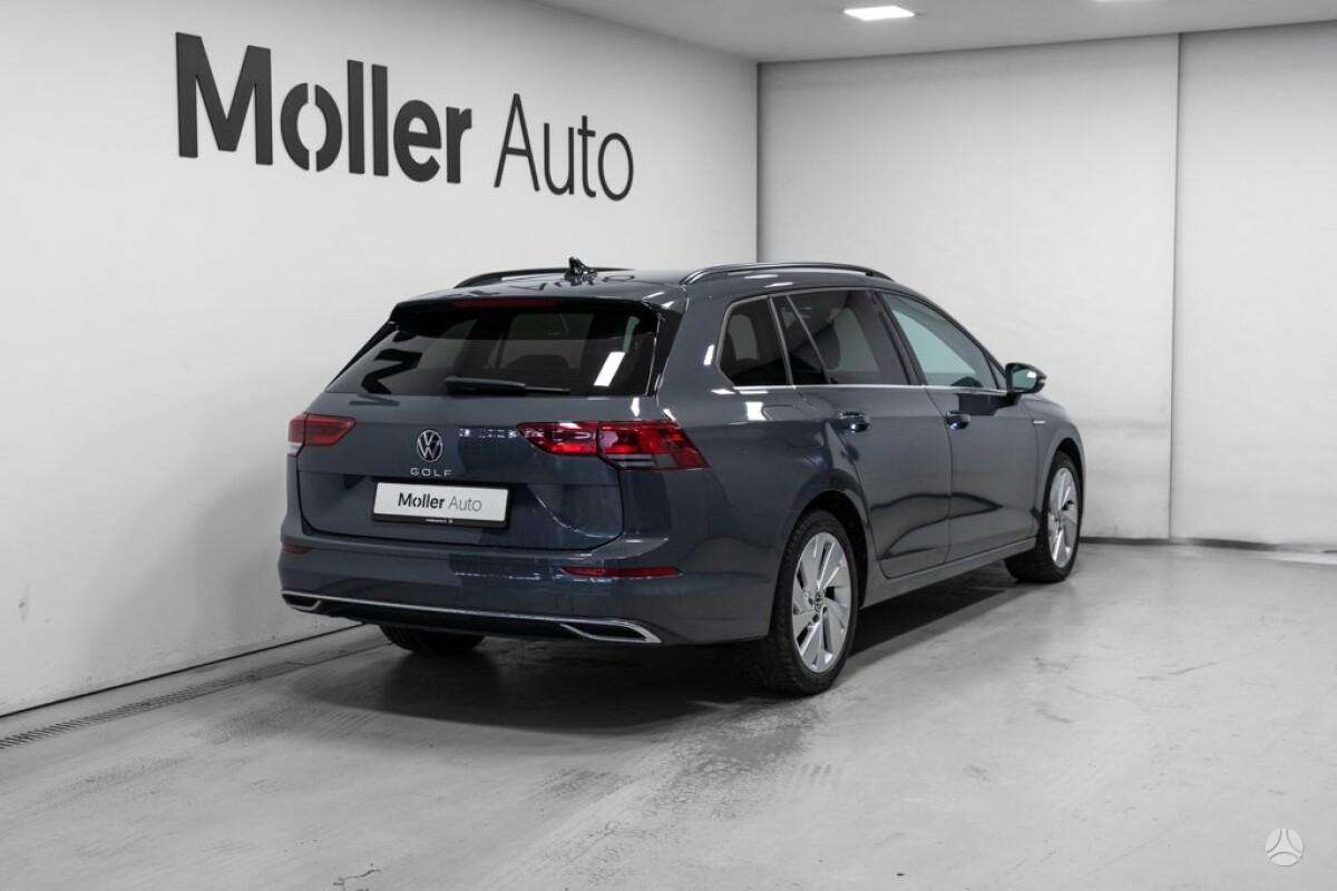 Volkswagen Golf - 3
