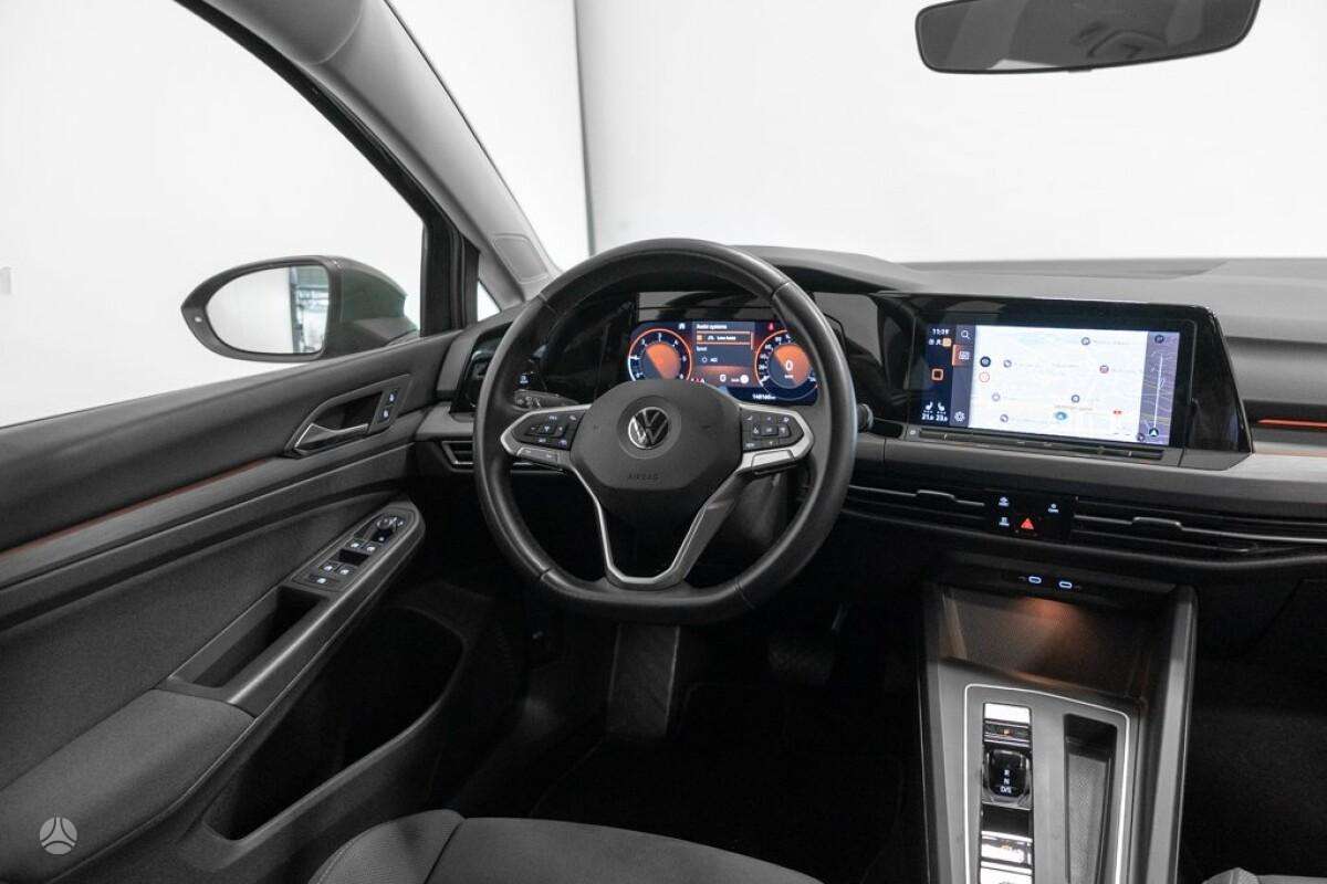 Volkswagen Golf - 10