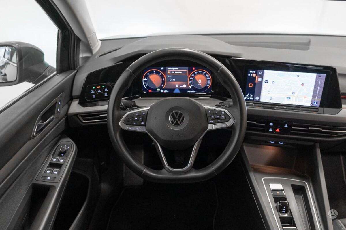 Volkswagen Golf - 11