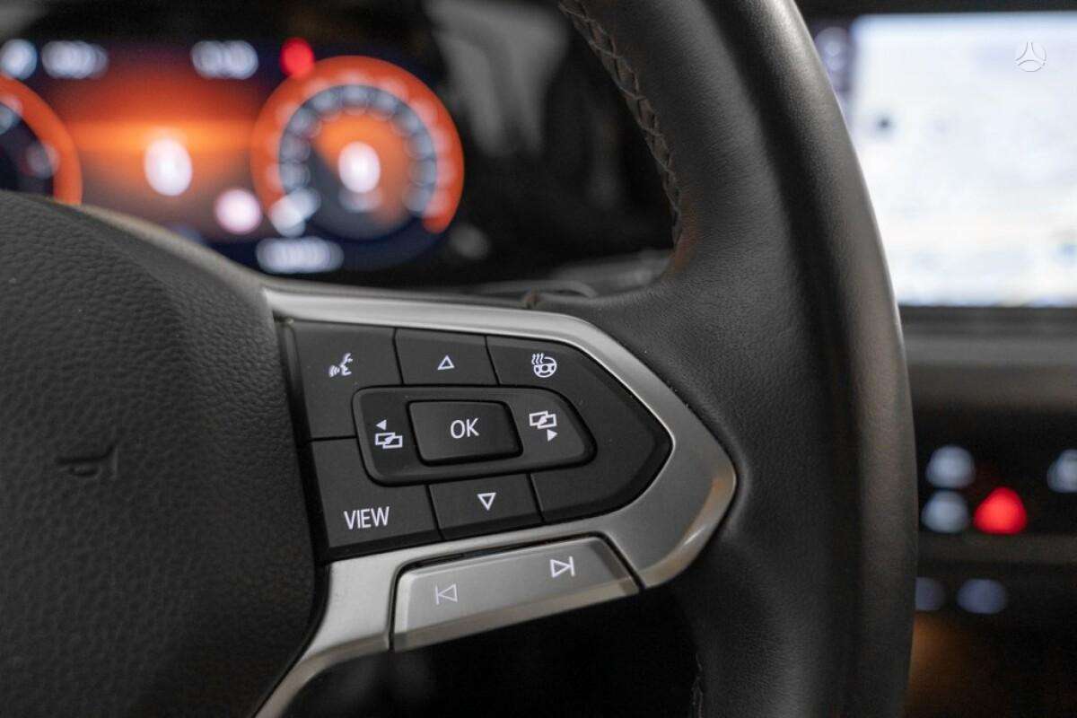 Volkswagen Golf - 12