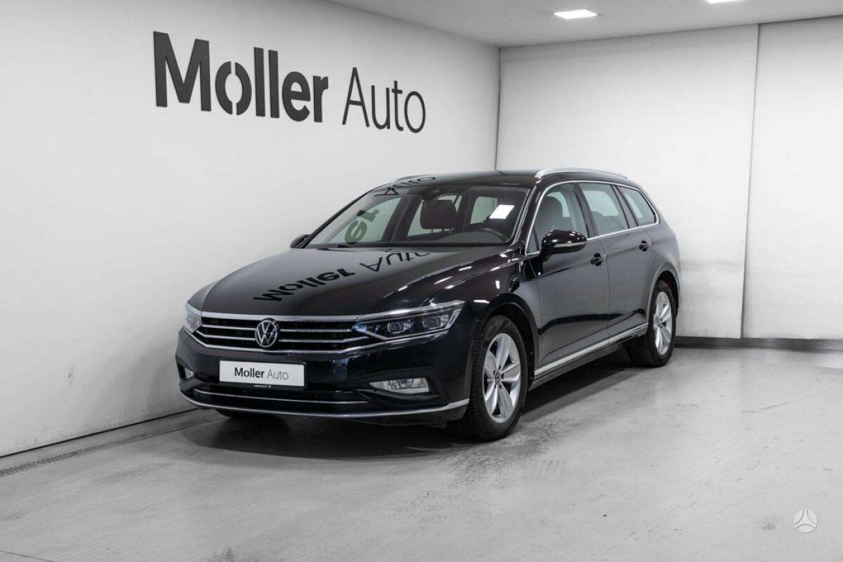 Volkswagen Passat - 1