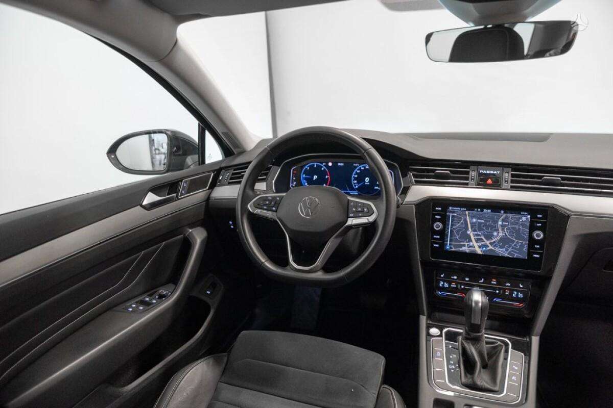 Volkswagen Passat - 10