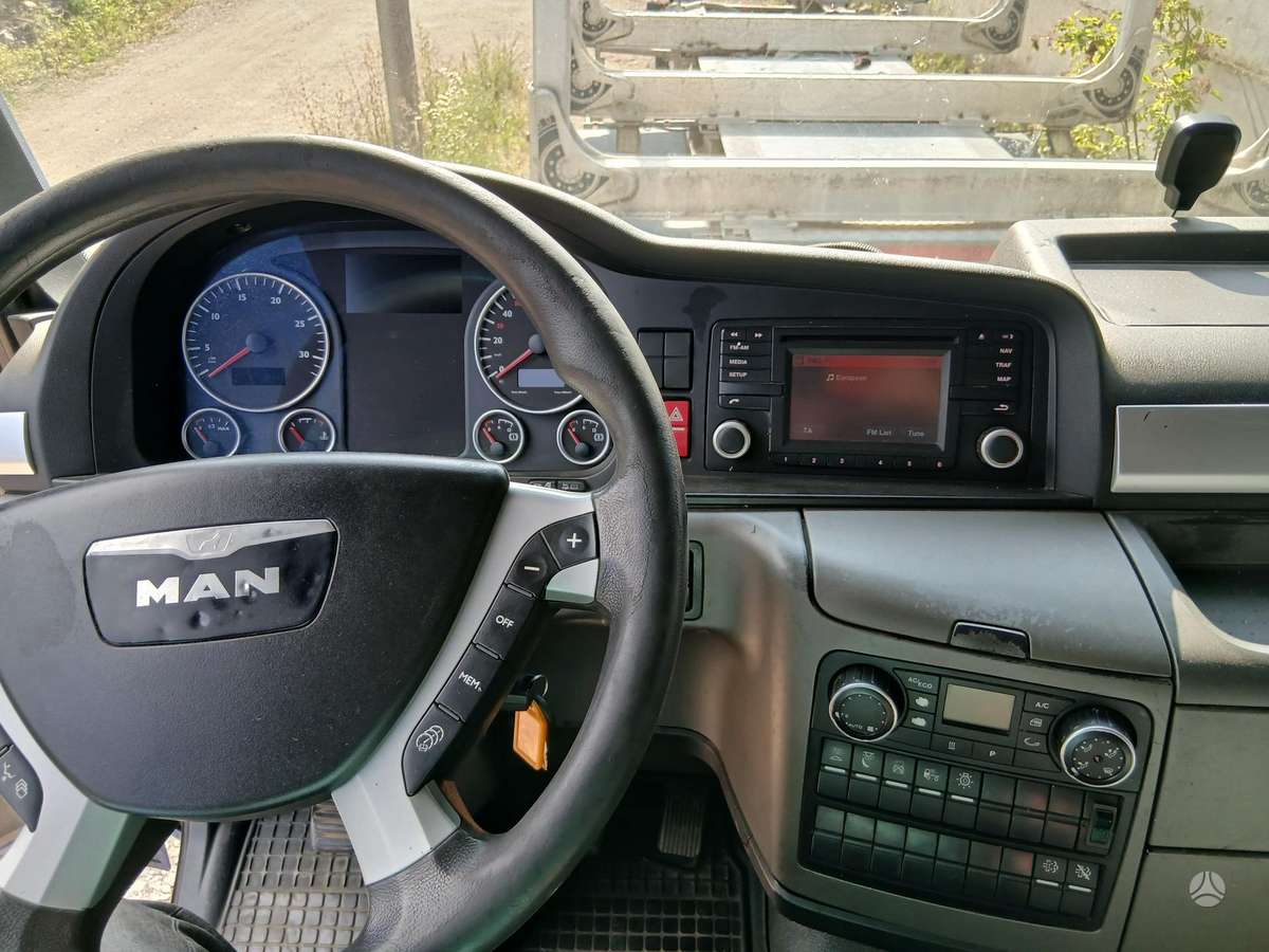 MAN TGX, 1 miegamoji vieta