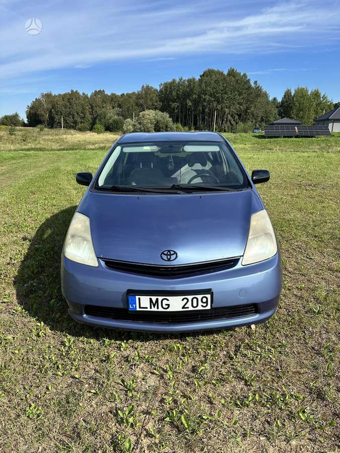 Toyota Prius - 2