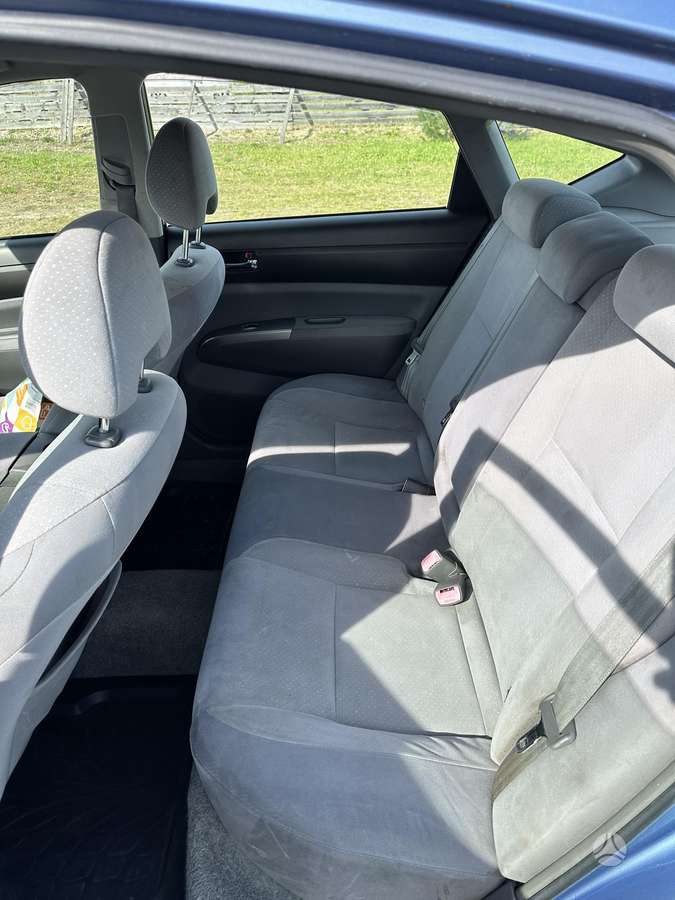Toyota Prius - 7