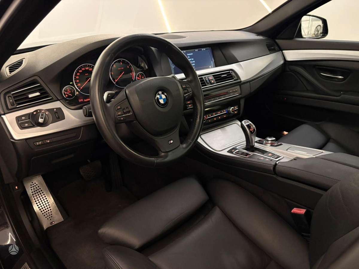 BMW 530, 3.0 l., Универсал