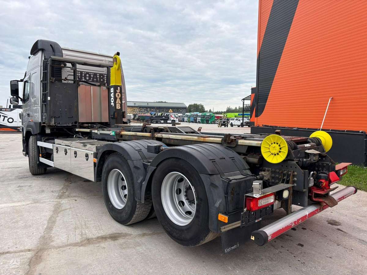 Volvo FM 460 6x2, hooklift trucks