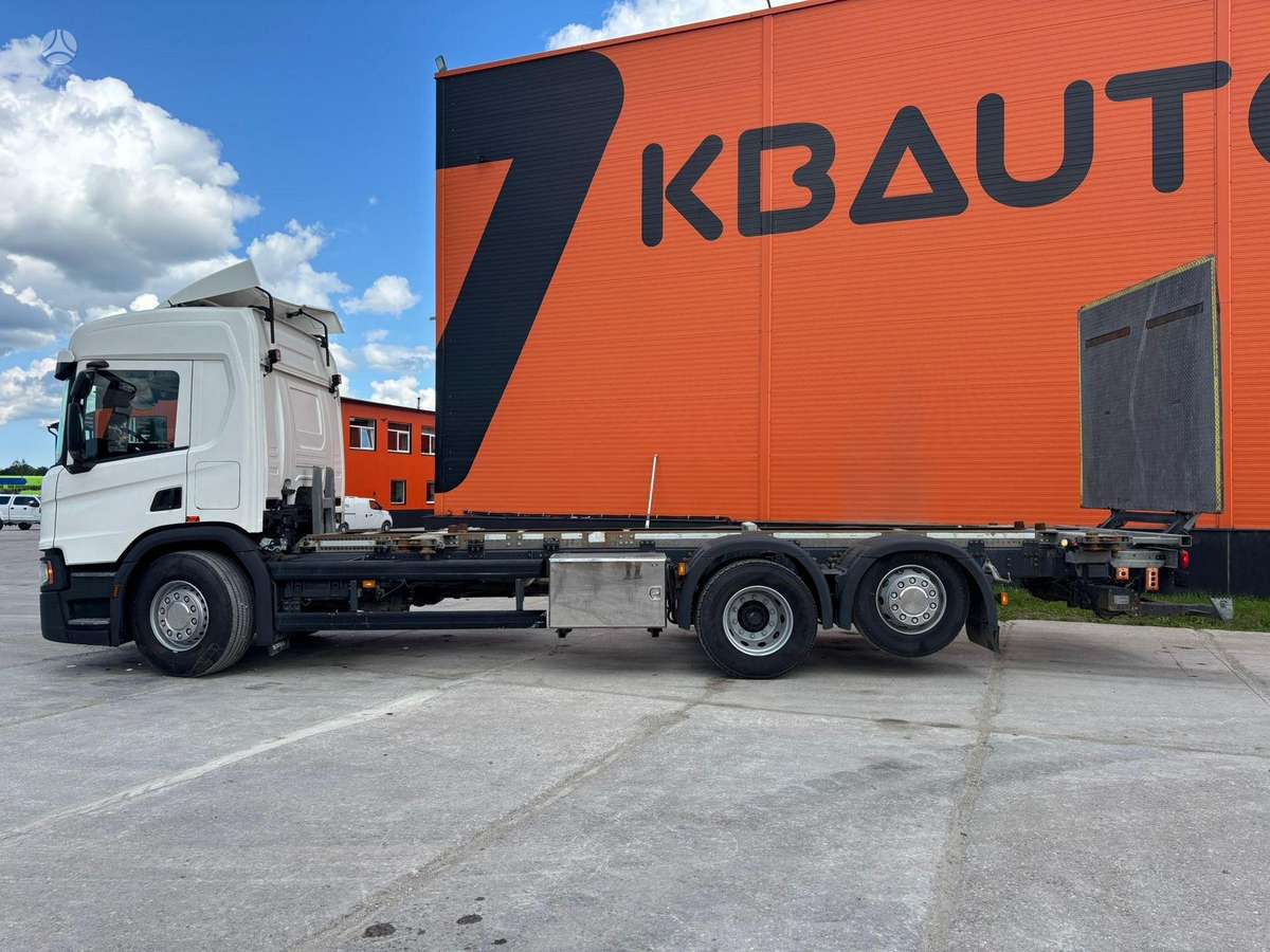 Scania P 500 6x2*4, шасси