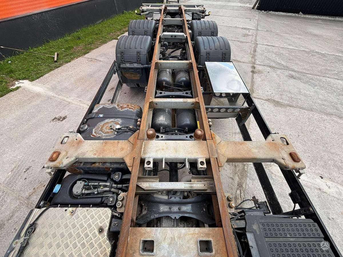 Scania P 500 6x2*4, шасси