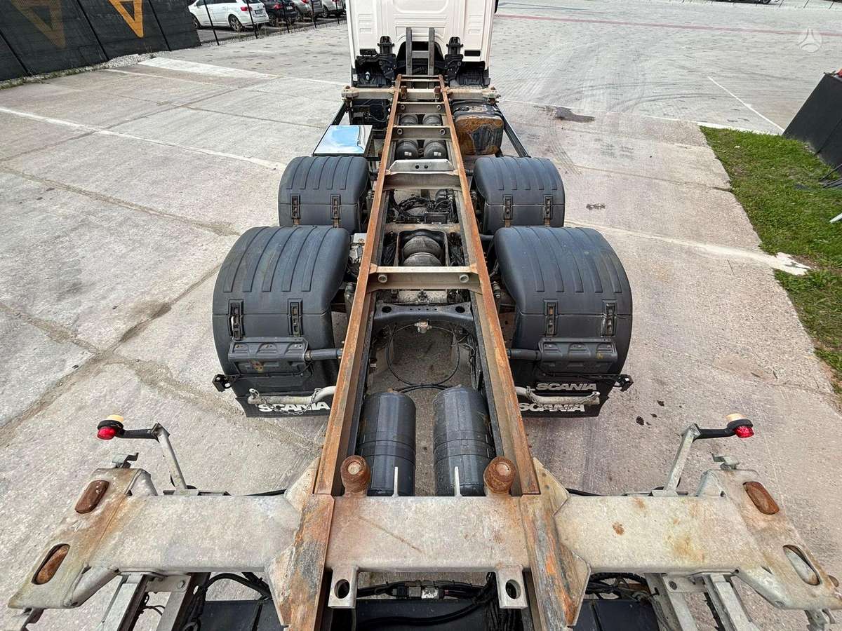 Scania P 500 6x2*4, шасси