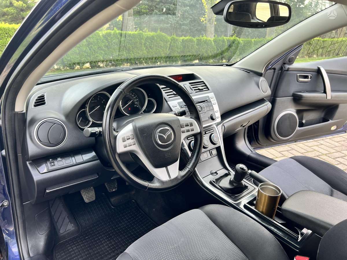 Mazda 6, 2.0 l., universalas