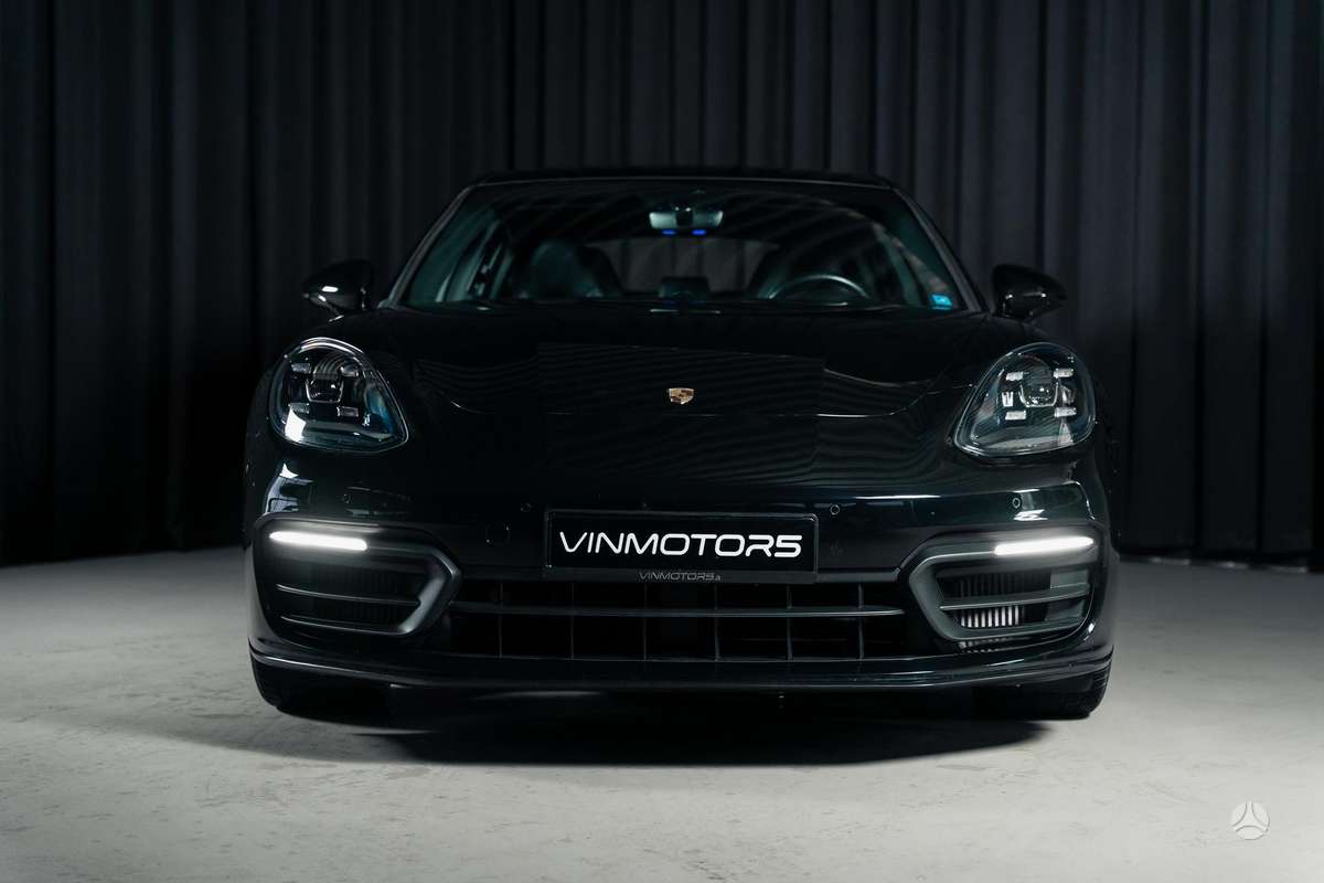 Porsche Panamera - 2