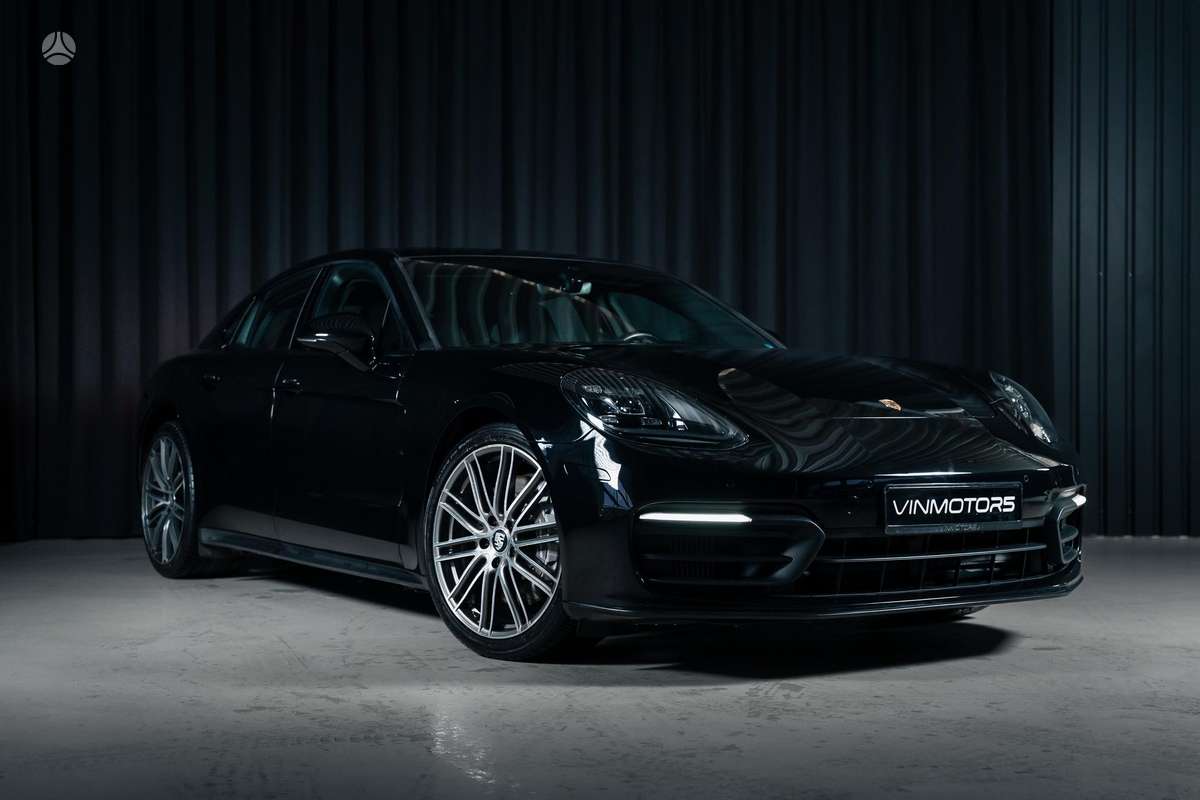 Porsche Panamera - 3