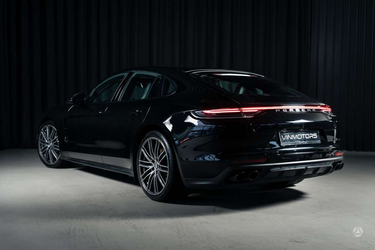 Porsche Panamera - 6