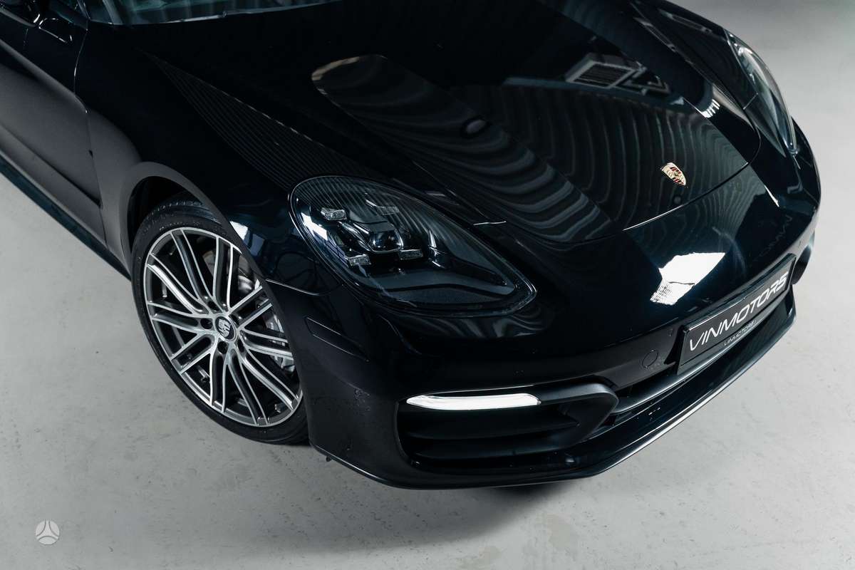 Porsche Panamera - 10