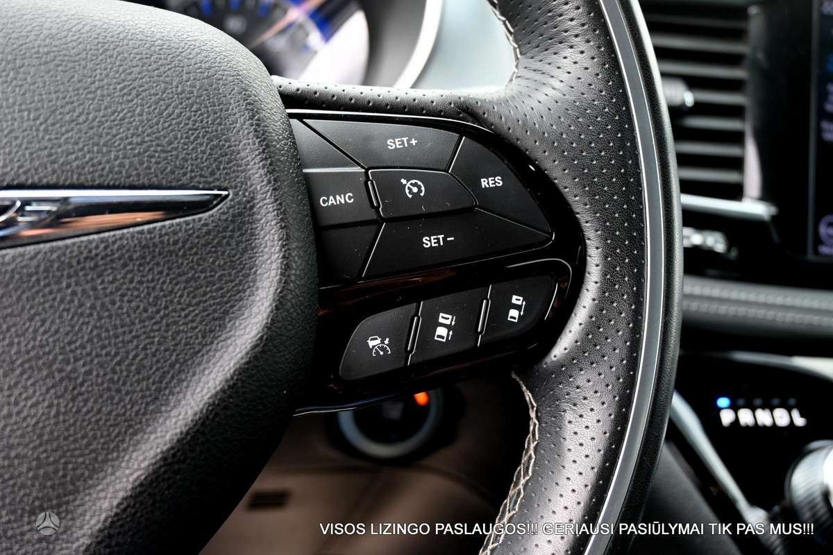 Chrysler Pacifica, 3.6 l., Минивэн