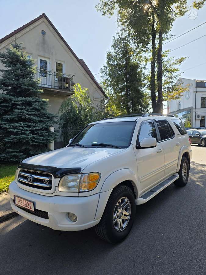 Toyota Sequoia - 3