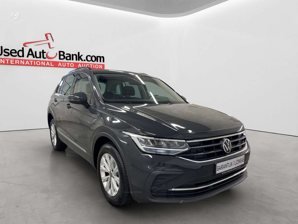 Volkswagen Tiguan - 3