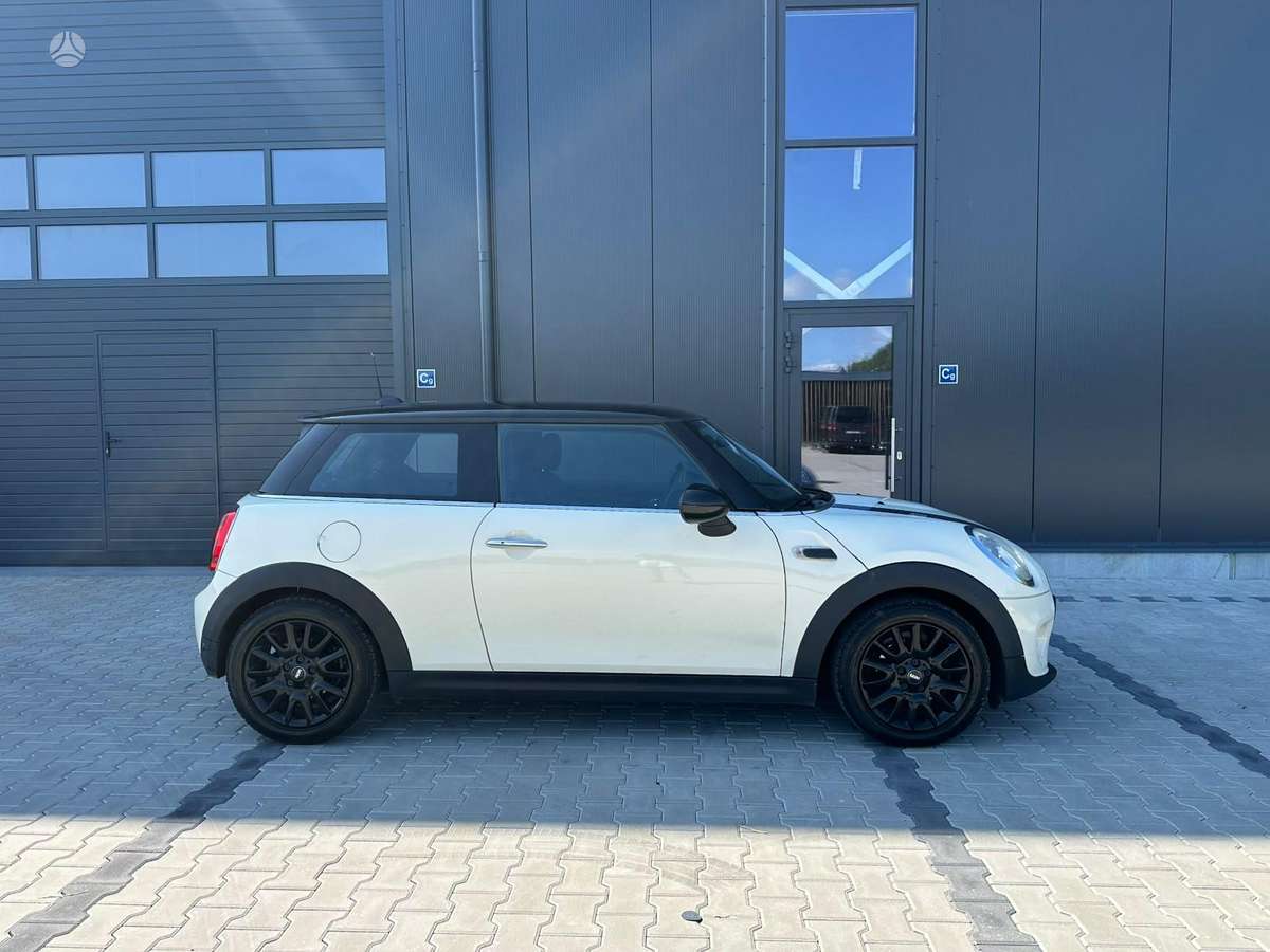 Mini Cooper, 1.5 l., Хэтчбек