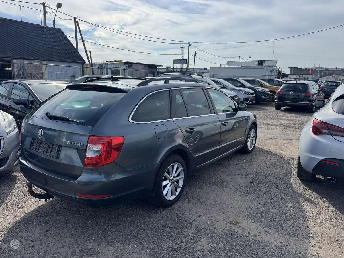 Skoda Superb, 1.6 l., Универсал