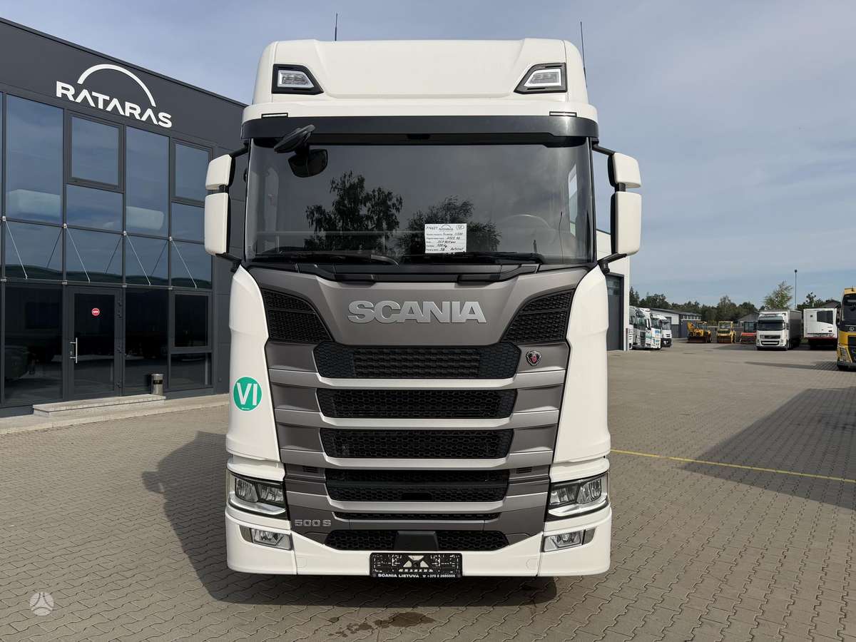 Scania S500 A4X2NA, double sleeper