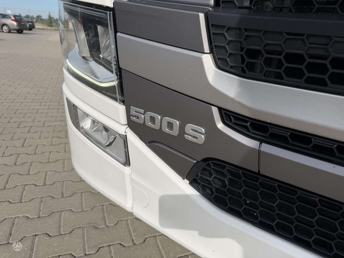 Scania S500 A4X2NA, double sleeper
