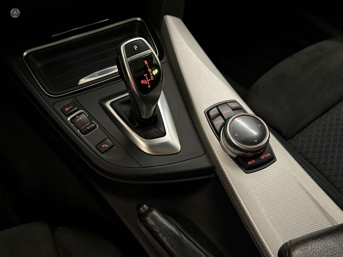 BMW 320, 2.0 l., Универсал