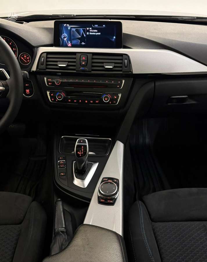 BMW 320, 2.0 l., Универсал