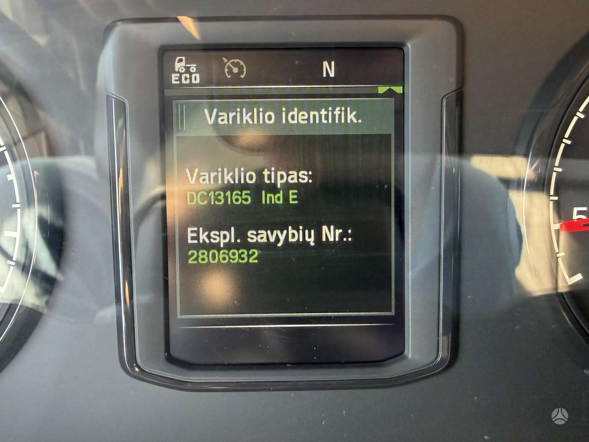 Scania S500 A4X2NA, double sleeper