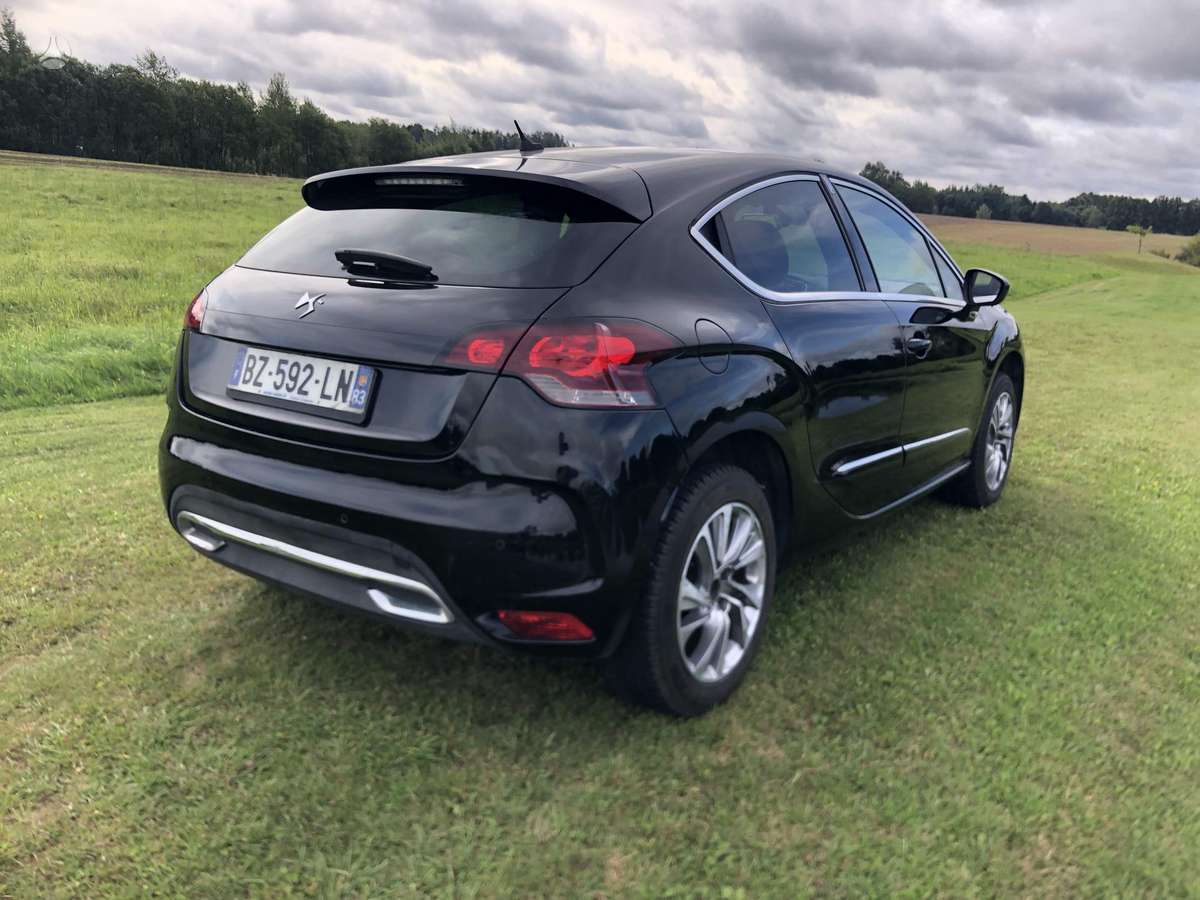 Citroen DS4, 1.6 l., hatchback