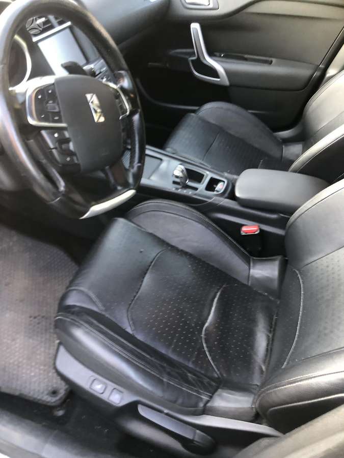 Citroen DS4, 1.6 l., hatchback