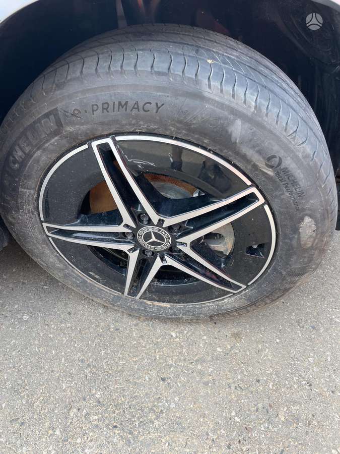 Mercedes-Benz GLA klasė