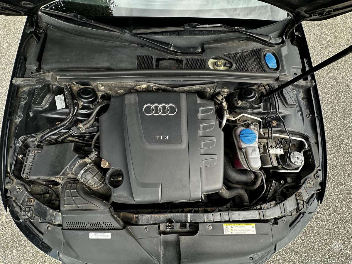 Audi A4, 2.0 l., Универсал