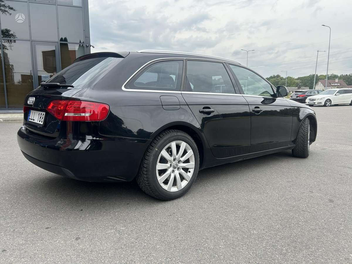 Audi A4, 2.0 l., Универсал