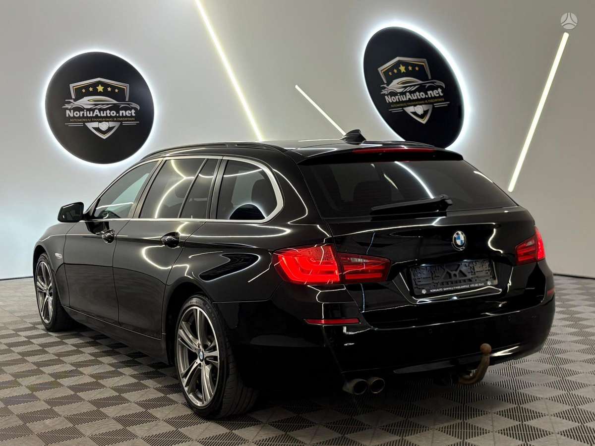 BMW 520, 2.0 l., wagon