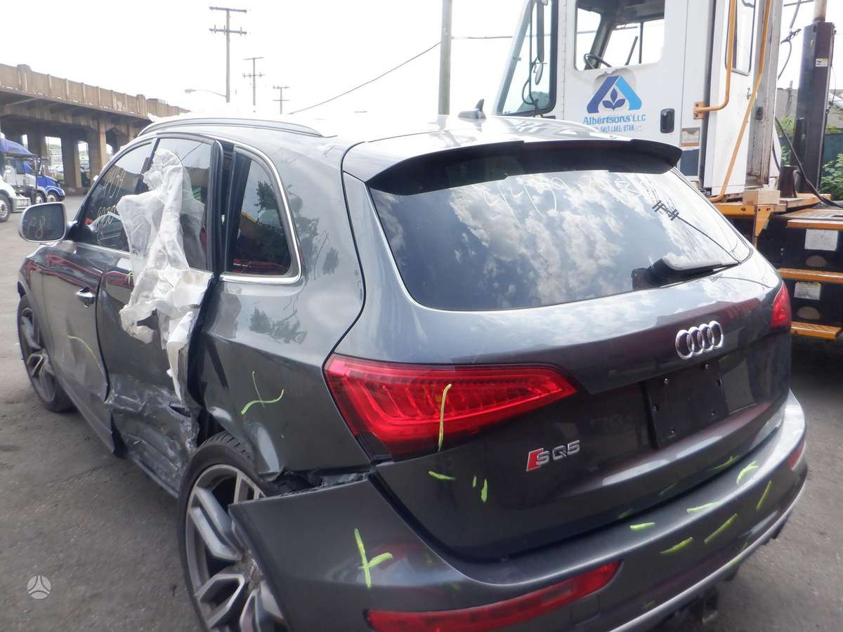 Audi SQ5 for parts