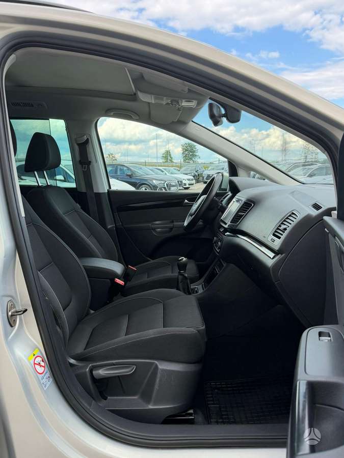 Seat Alhambra, 2.0 l., Минивэн