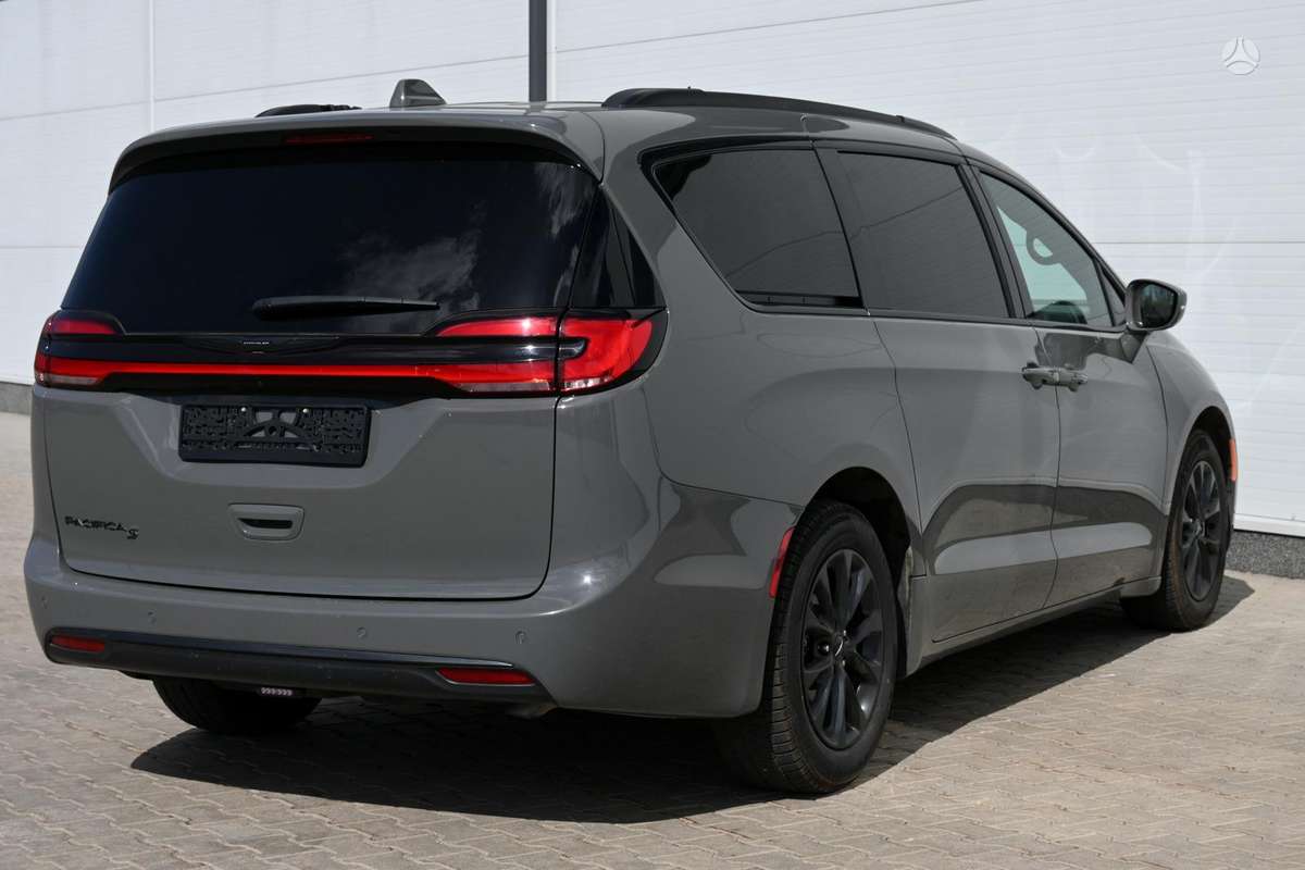 Chrysler Pacifica, 3.6 l., Минивэн