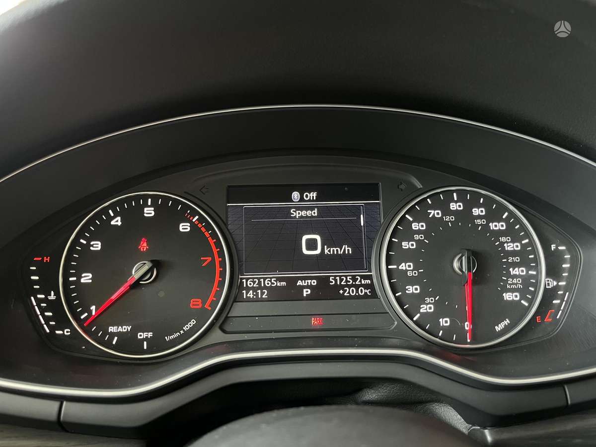 Audi A4, 2.0 l., Седан