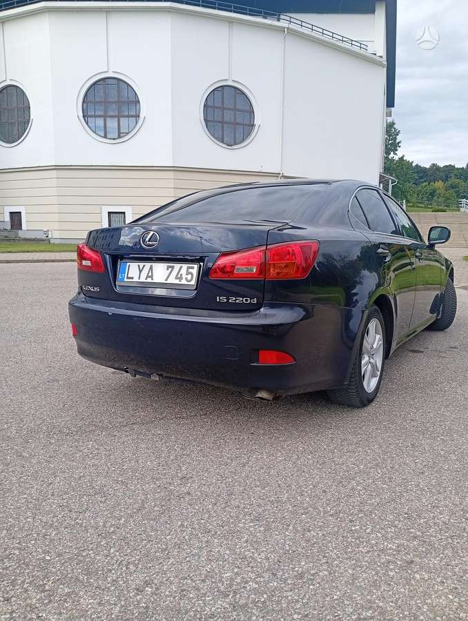 Lexus IS 220, 2.2 l., Седан
