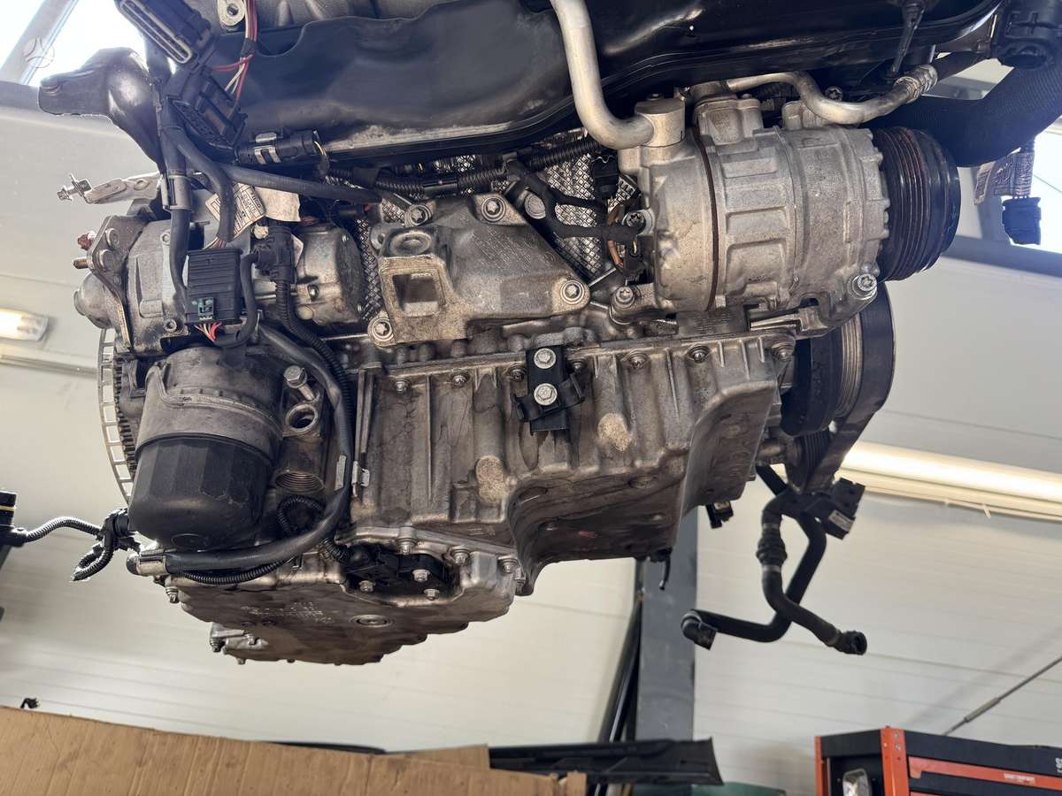 BMW 550 детали двигателя