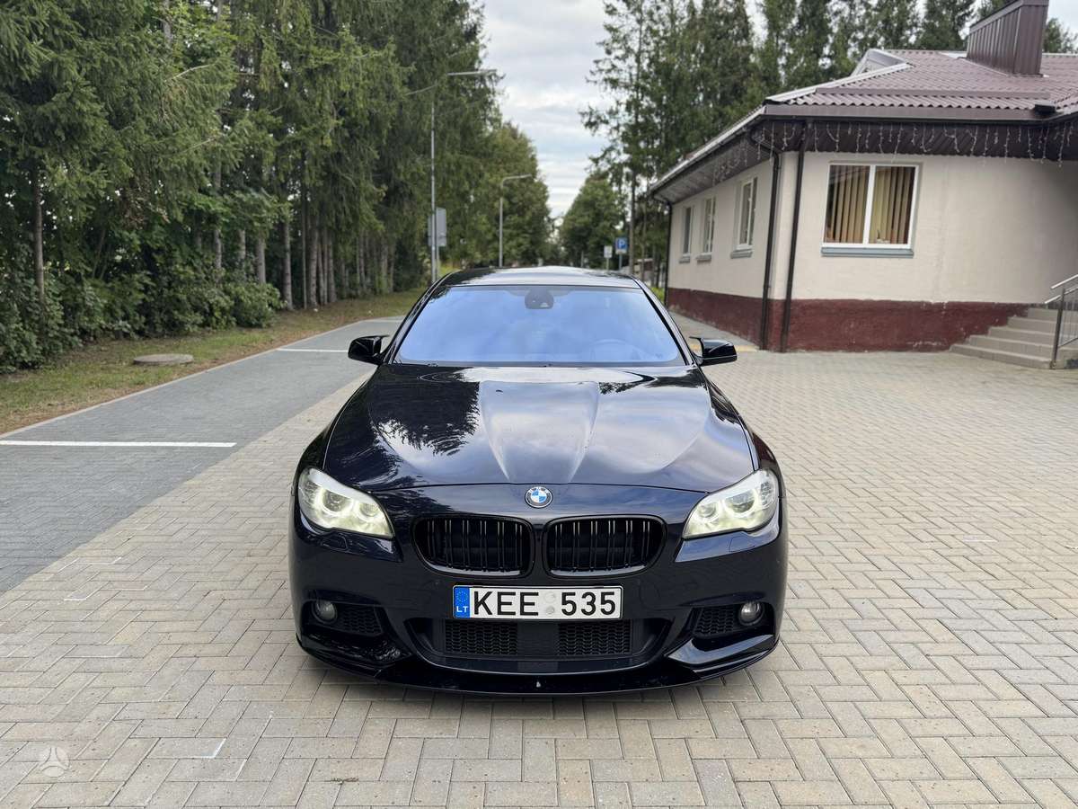 BMW 535, 3.0 l., Седан