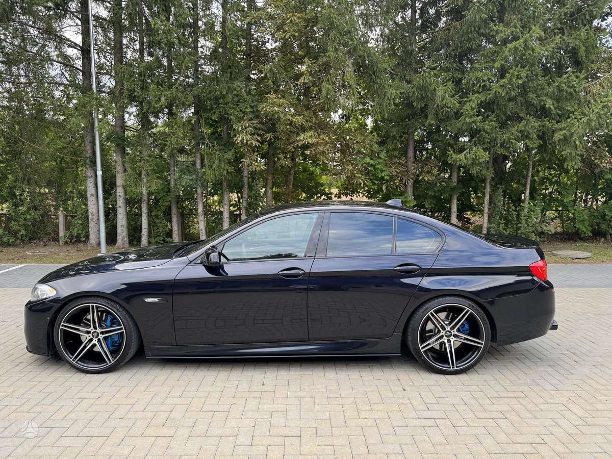 BMW 535, 3.0 l., Седан