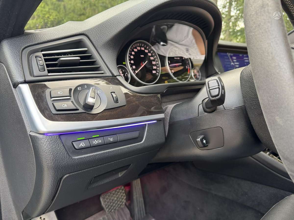 BMW 535, 3.0 l., Седан