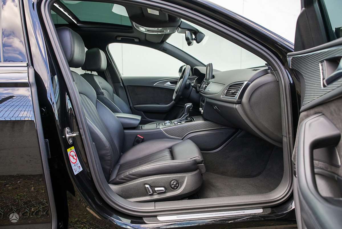 Audi A6, 3.0 l., wagon