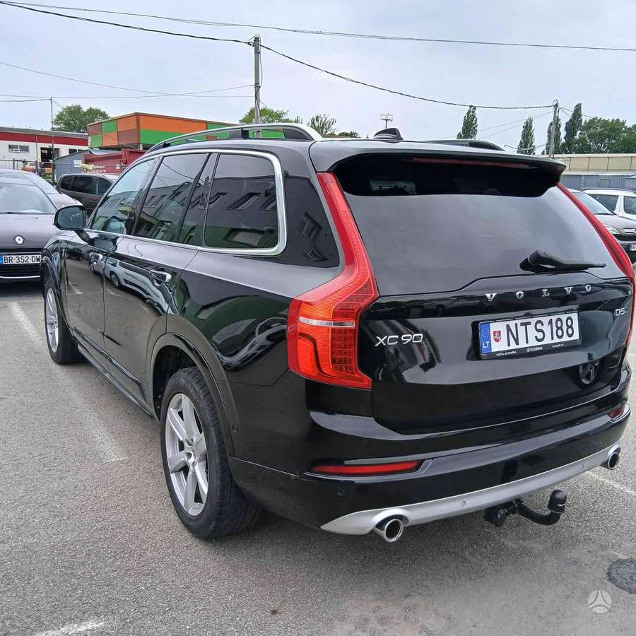 Volvo XC90 - 4