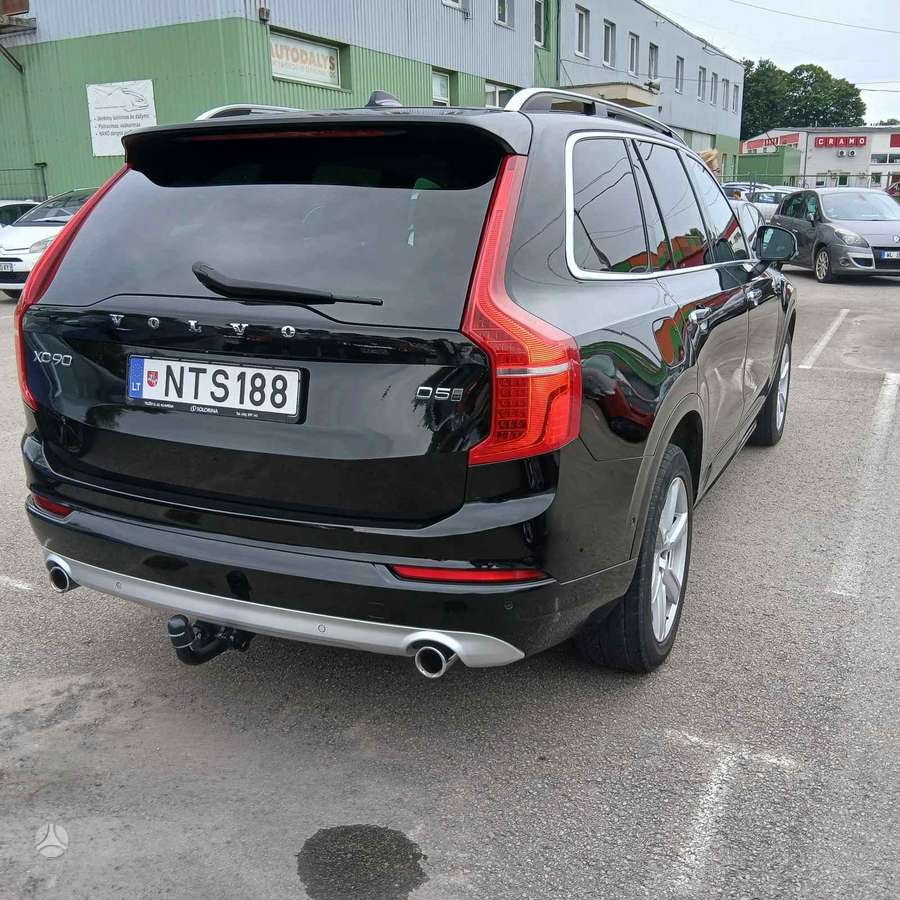 Volvo XC90 - 5