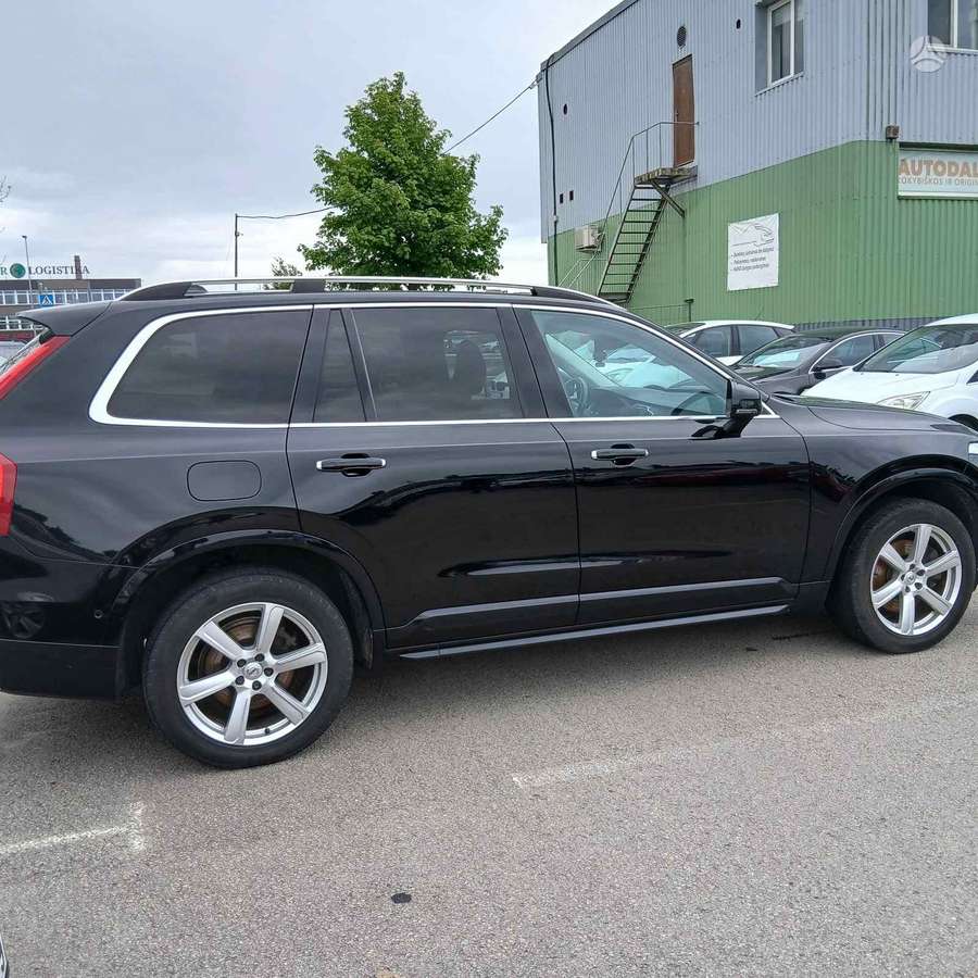 Volvo XC90 - 7